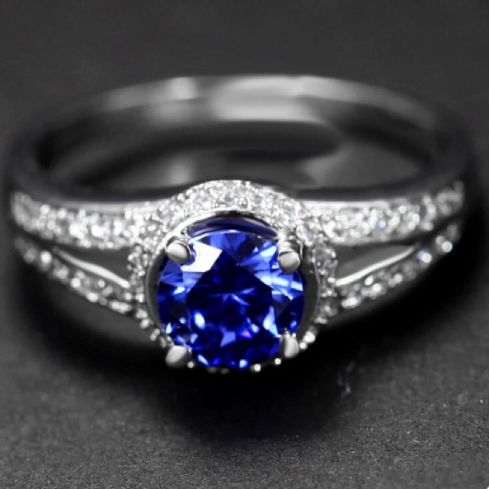 14k Solid White Gold Ring With Stunning Natural D… - image 3